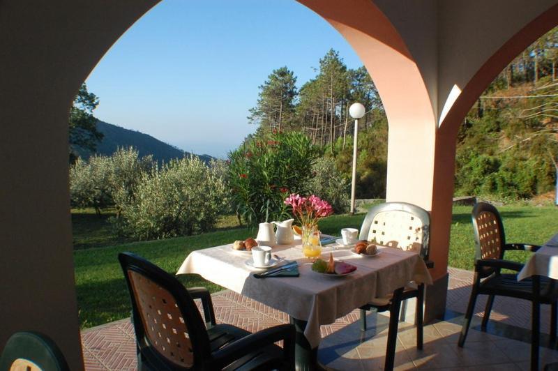 Hotel La Rossola Resort & Natura Bonassola Exterior photo