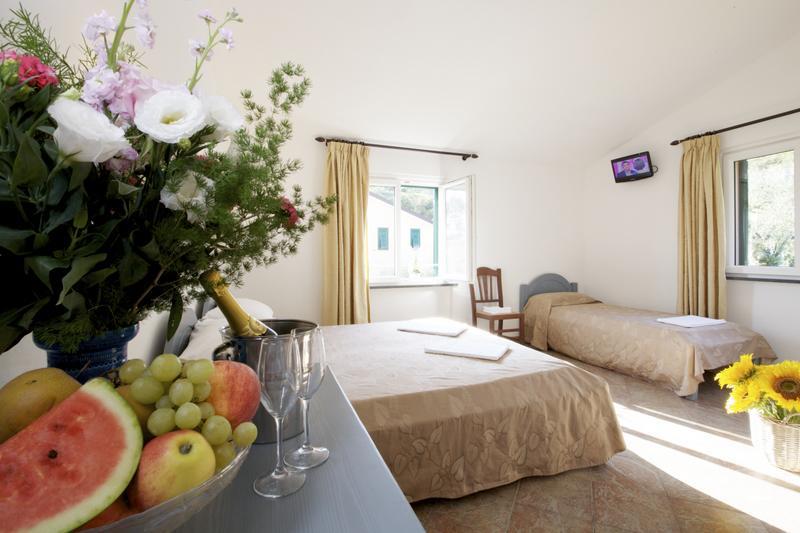 Hotel La Rossola Resort & Natura Bonassola Room photo